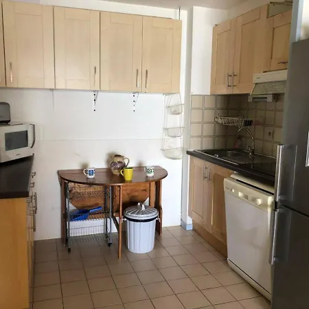 Apartment T2+cabine Climatise Avec Parking, 4 Pers., Port - Fr-1-81-354 *
